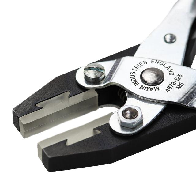 MAUN Flat Nose With Soft Grip Jaws And Return Spring 125 mm - Wing Wo Hong Industrial Products Ltd.