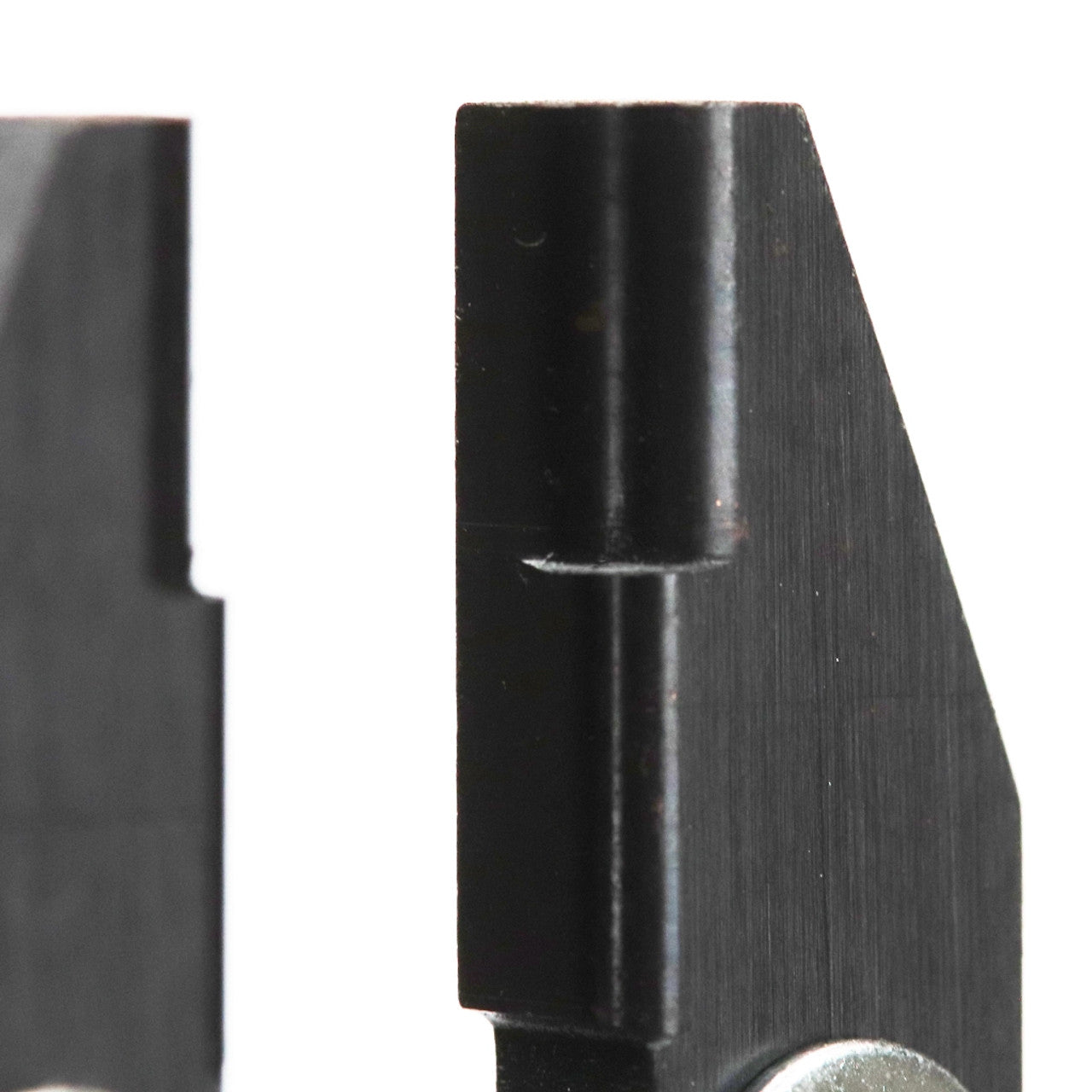 MAUN Smooth Jaws Parallel Plier With 2-Step Curved Edges 125 mm