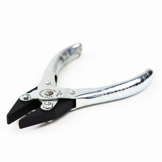 MAUN Half Round And Flat Jaws Parallel Plier 140 mm - Wing Wo Hong Industrial Products Ltd.