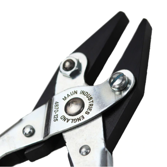 MAUN Smooth Jaws Flat Nose Parallel Plier 140 mm